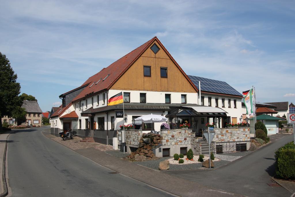 Landgasthof Kaiser Bad Wunnenberg Bagian luar foto